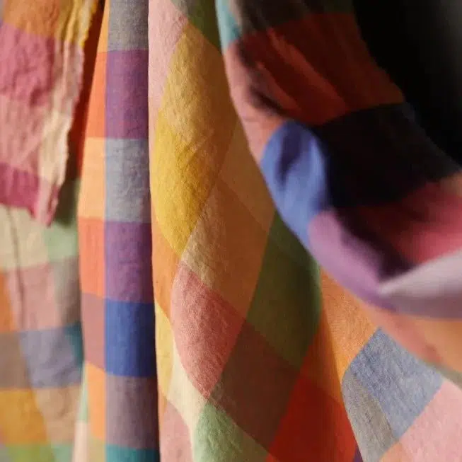 Teacup Check Laundered Linen - Image 3