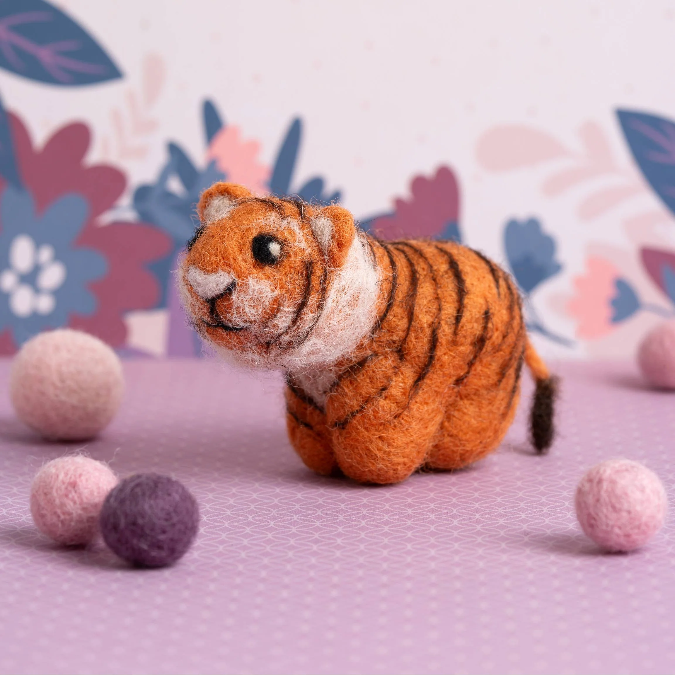 Tiger Mini Needle Felting Kit