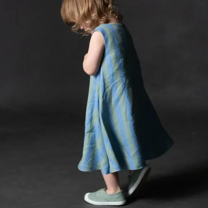 Trapezette Child's Dress Pattern - Image 2