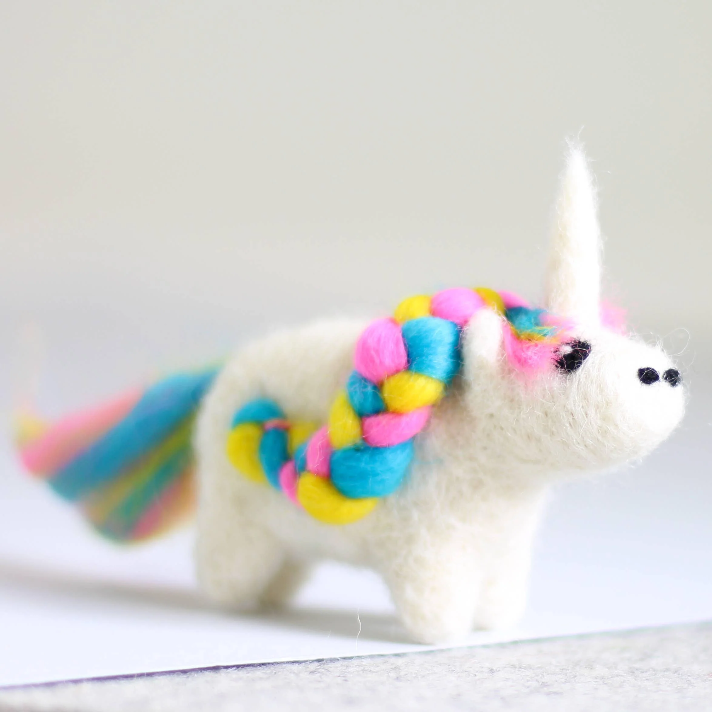 Unicorn Mini Needle Felting Kit - Image 4