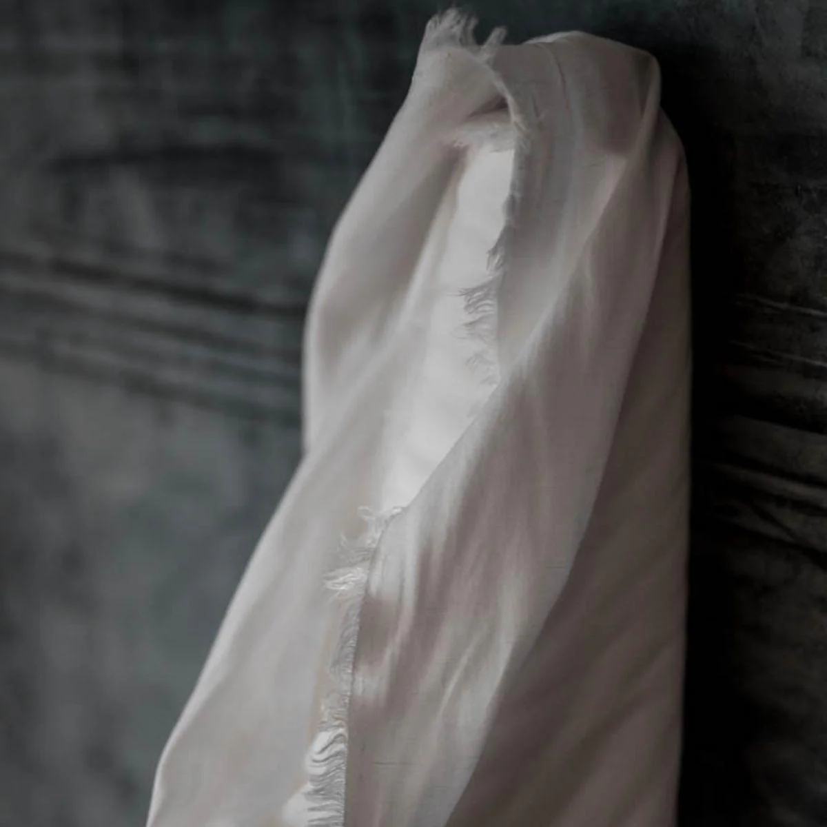 White Tencel / Linen - Image 3